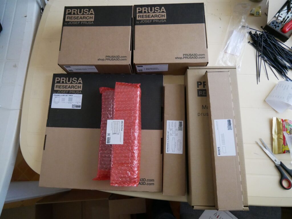 View of the contents of the Prusa MK4 Kit Box